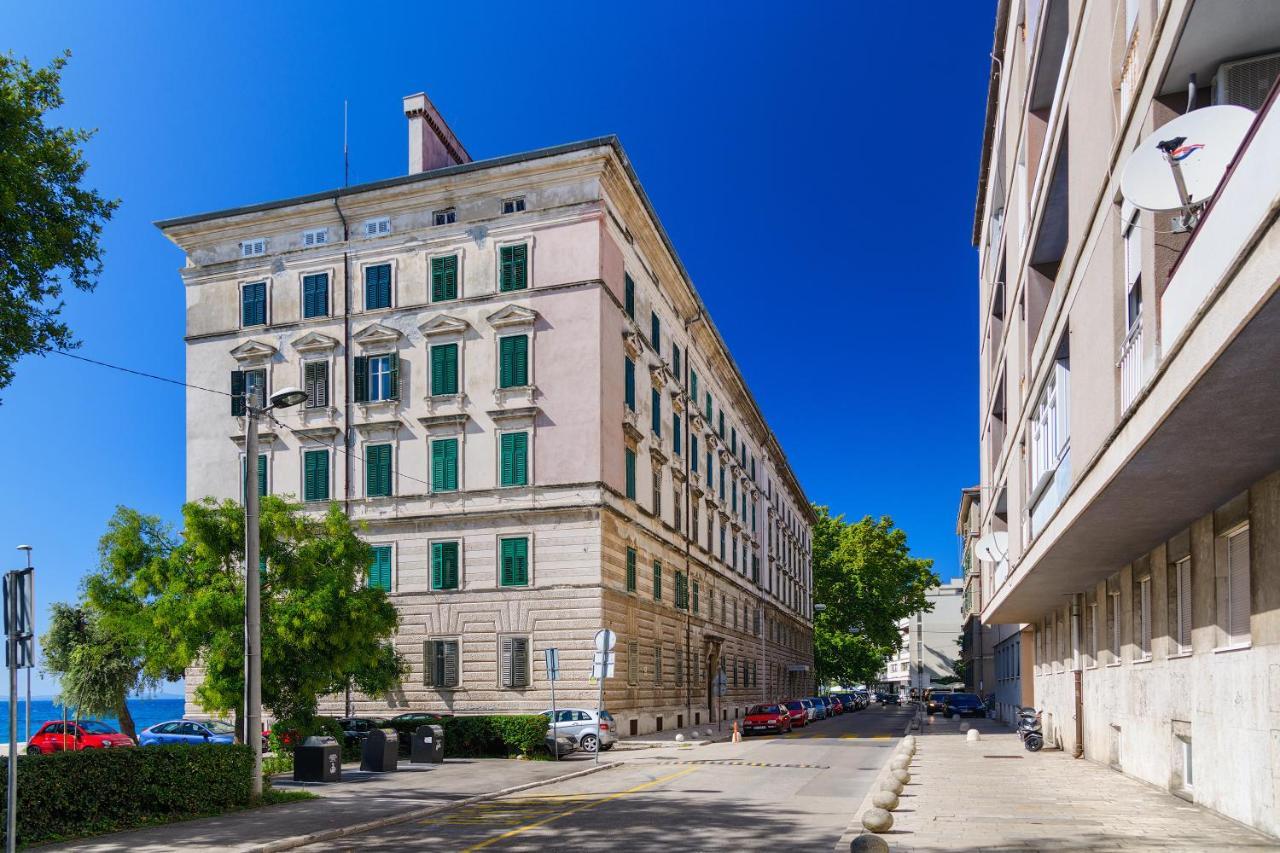 Urban Apartments With Sauna Zára Kültér fotó